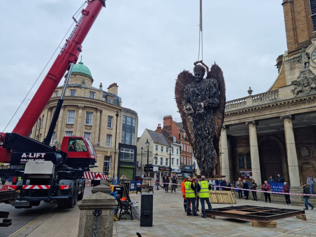 Crane Hire to lift statue in Northampton